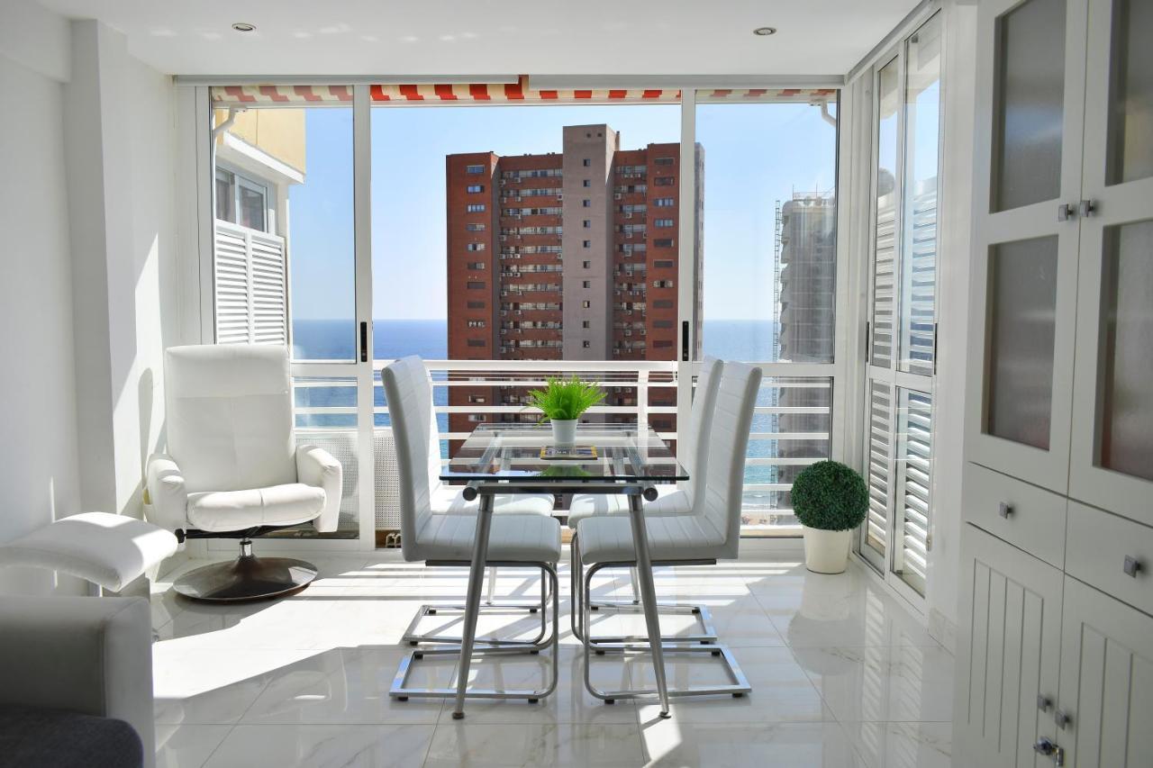 Los Caballos Vip Playa Levante Benidorm Extérieur photo
