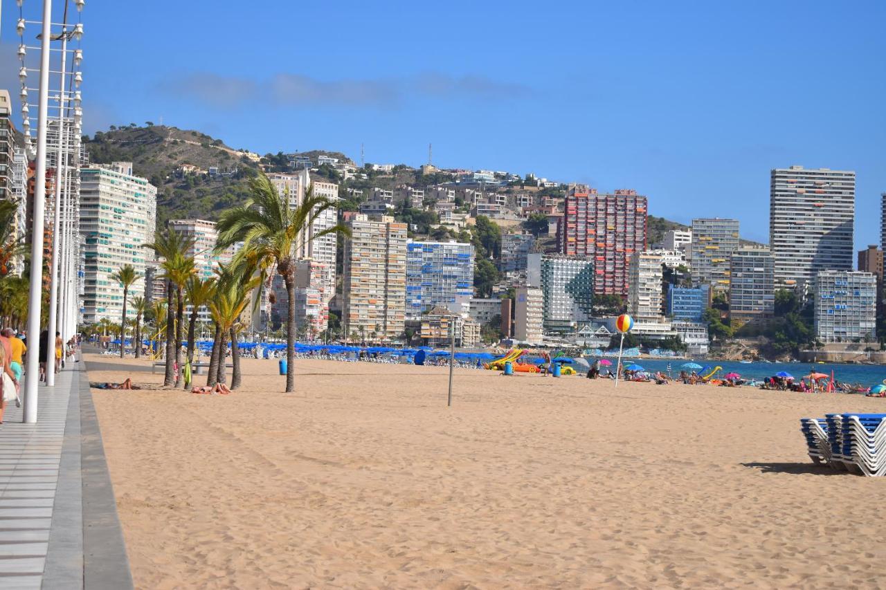 Los Caballos Vip Playa Levante Benidorm Extérieur photo