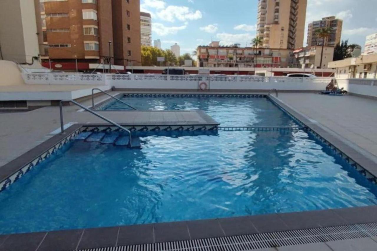 Los Caballos Vip Playa Levante Benidorm Extérieur photo