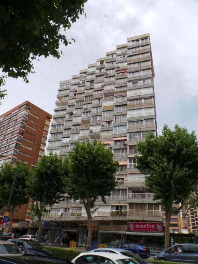Los Caballos Vip Playa Levante Benidorm Extérieur photo